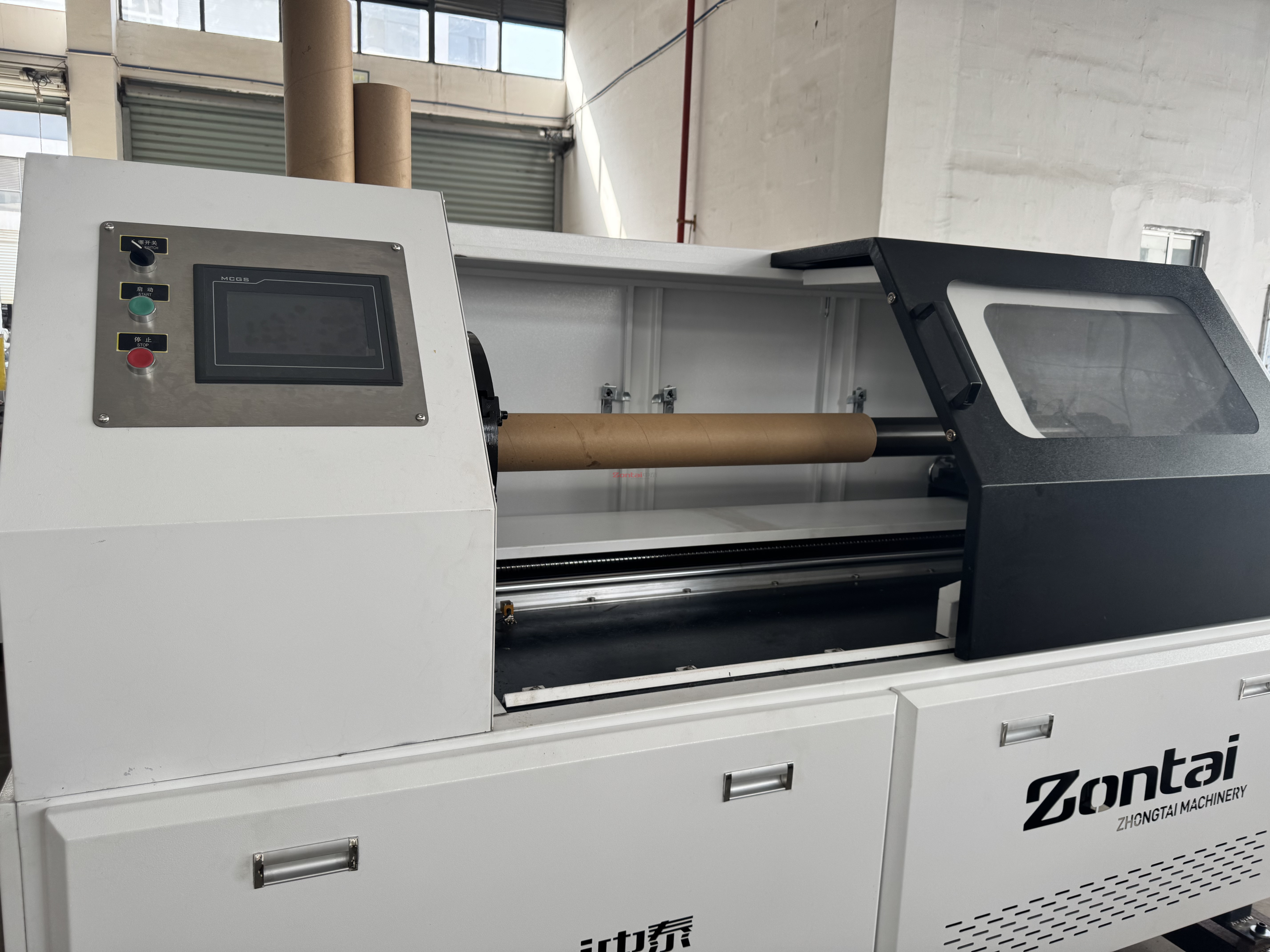 Zontai Automatic Paper Core Cutter Machine 1300-1600mm