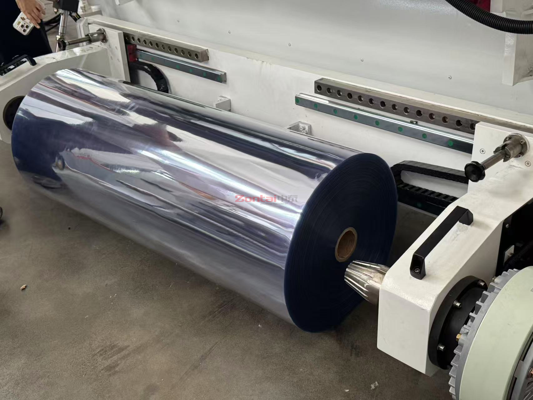 ZTM-D Rigid PVC And Flexible PVC Slitting Rewinding Machine