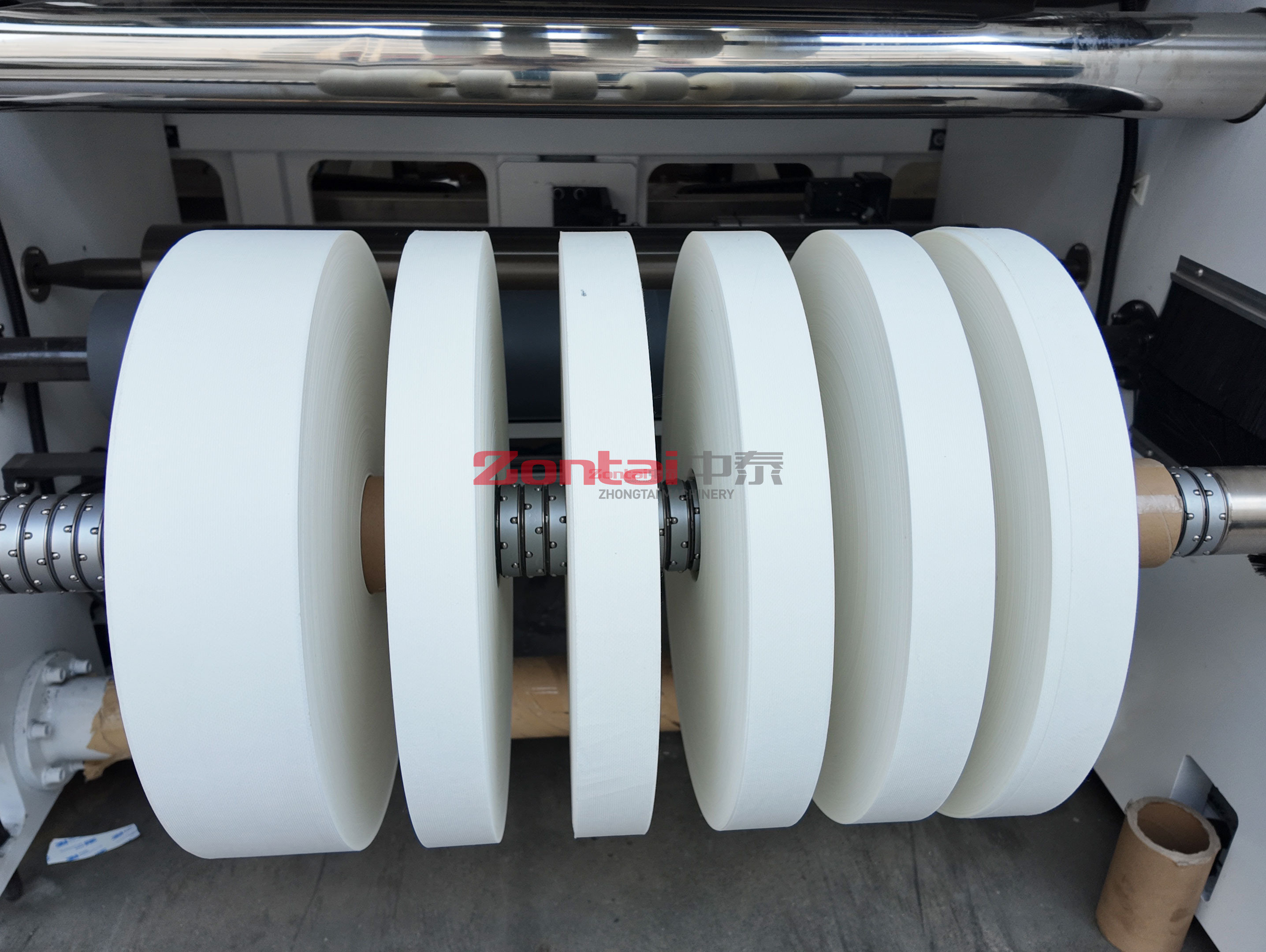 ZTM-L Advanced Woven Fabric Cutting Machine for Precision Crafting