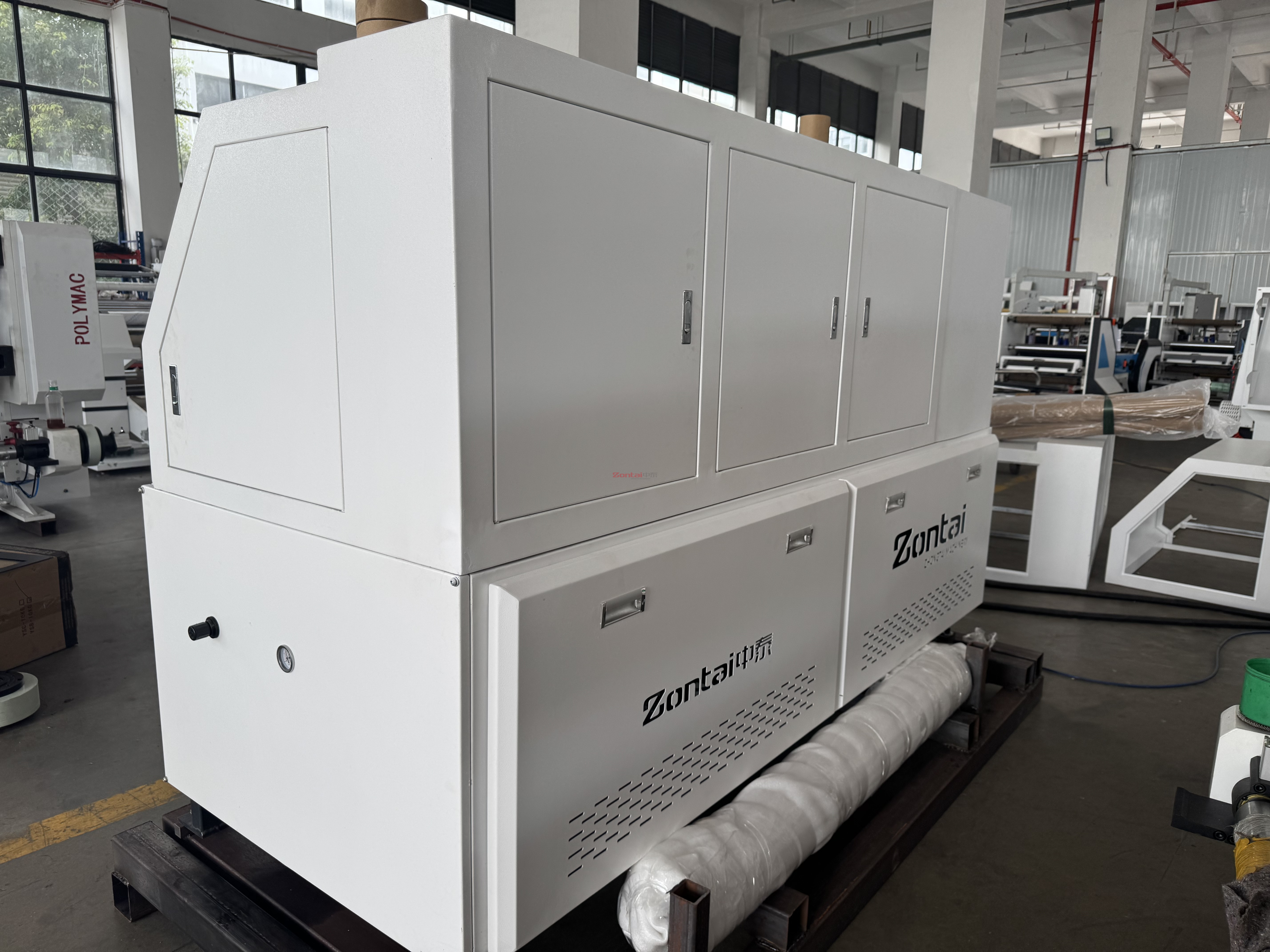 Zontai Automatic Paper Core Cutter Machine 1300-1600mm