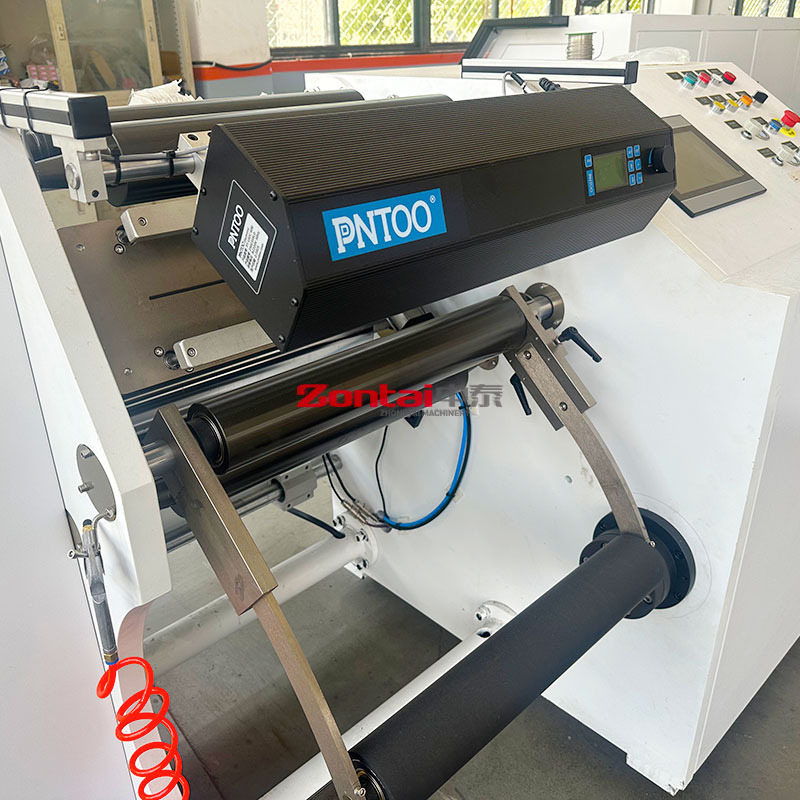 High-speed flexible packaging rewinding equipment